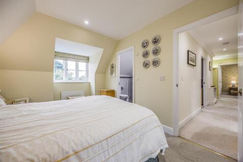 2 Clarendon Close, Denmead-PorticoMarketing-O'Hara