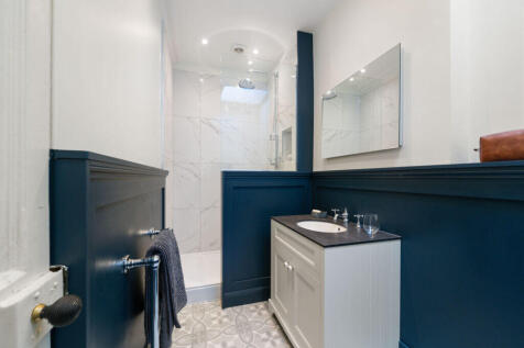 9 bed, 9 bath Town House in Edinburgh - Photo 26