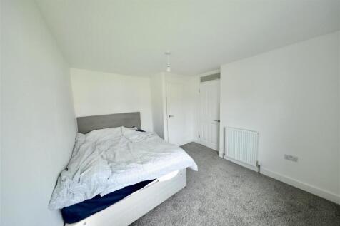 Image 04-08-2025 at 10.40 (2).jpg