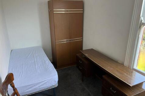 WhatsApp Image 2025-11-21 at 10.58.02_d3d3e7ed.jpg