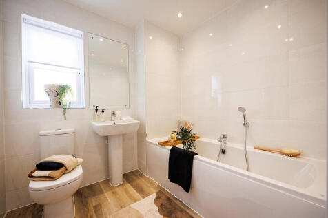 The Chaucer HT 541 - Bathroom