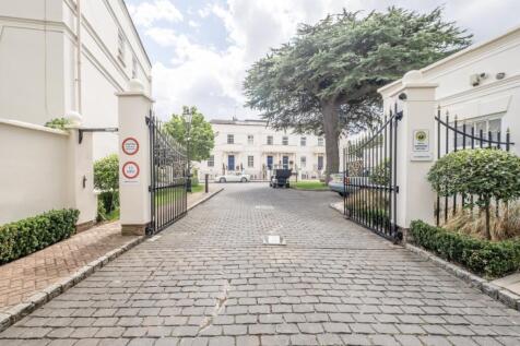 30-Beaufort-Close...