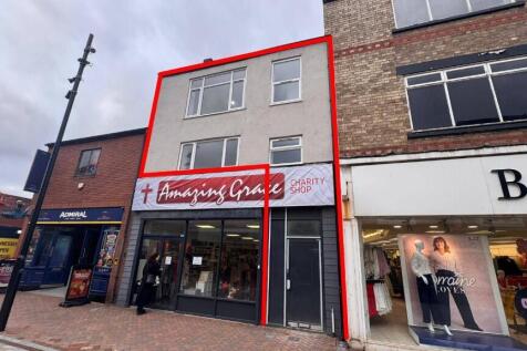 Retail Property (high street) to rent in redcar