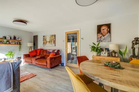 Dents Close 32-29.jpg