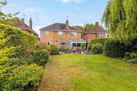 19 Maple Grove (Spalding)-11.jpg