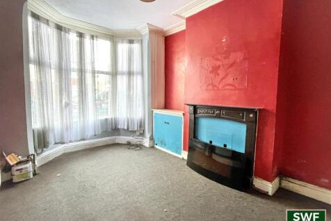 Living room1.jpg