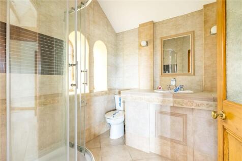 En Suite Shower Room