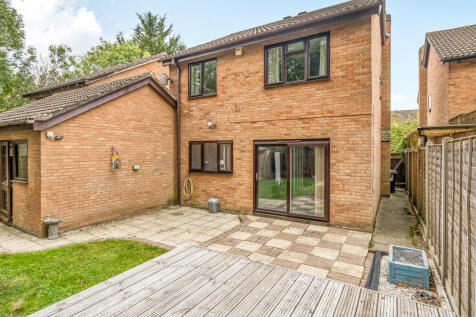 1363939-4-68e953a...