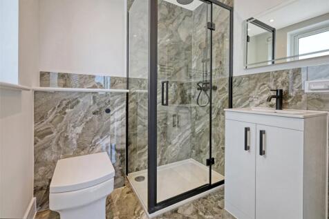 Example Ensuite