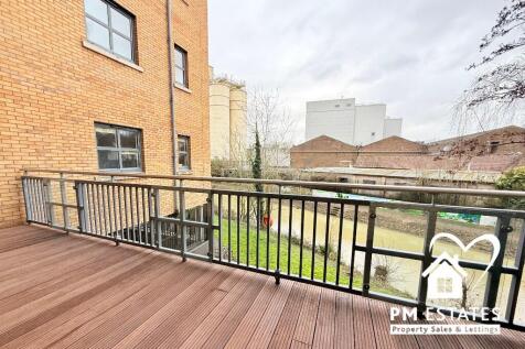 Property Image 9