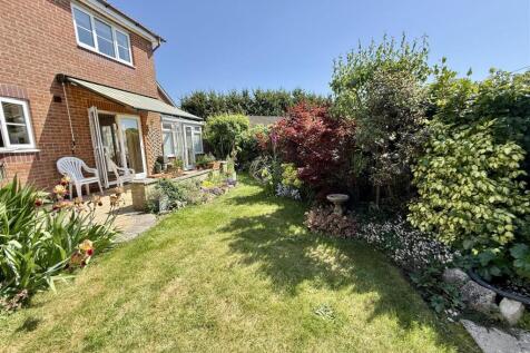 Rear Garden: