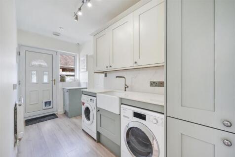 ALEXANDRA ROAD (10).jpg