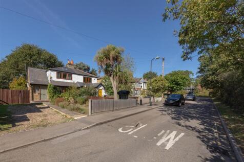Forest Drive, E17
