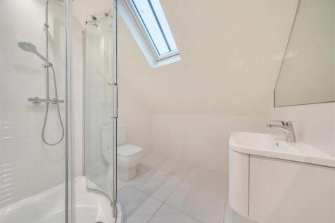 50 Northampton Road, Towcester (5).jpg