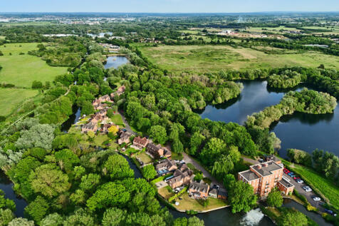 -682cf5fe8df22-12...