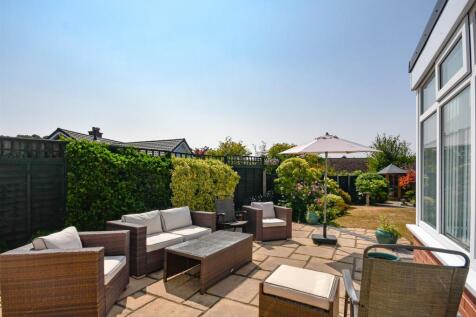2 Connaught Drive-19.jpg