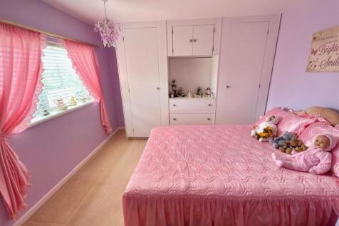 BED 2.jpg