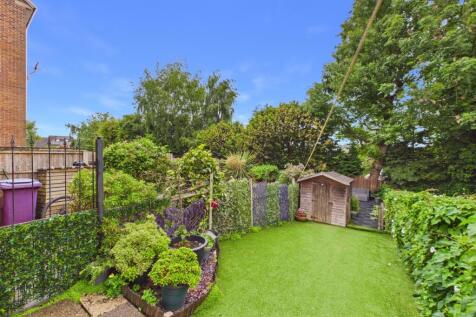 CAM04789G0-PR0089-STILL016