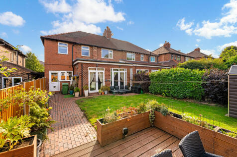 9 WARDELY ROAD-7.jpg