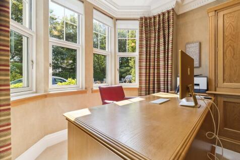 8 bed, 7 bath Detached in Glasgow - Photo 10