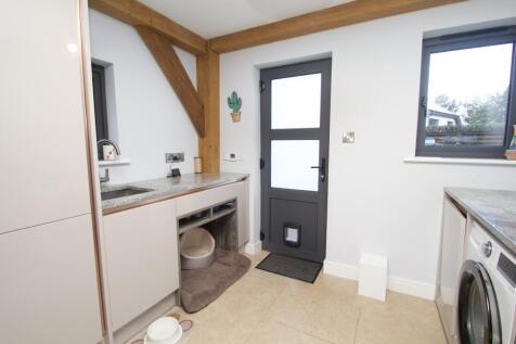 Separate Utility Room