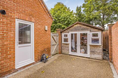 1B South Road, Drayton-PorticoMarketing-SoldBy-29.