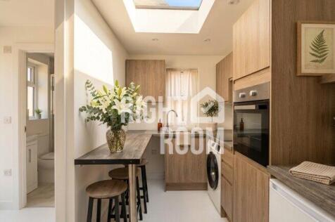 d-39-trefgarne-road-rm10-7qt-1066368