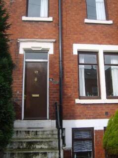 Unfurnished two double bedroom terraced property with lounge, kitchen and bathroom. This property also has a small garden/yard. Neutrally decorated and carpeted throughout with a simple style. Interna