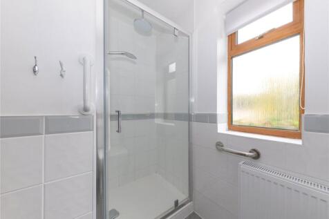 Shower Room 2