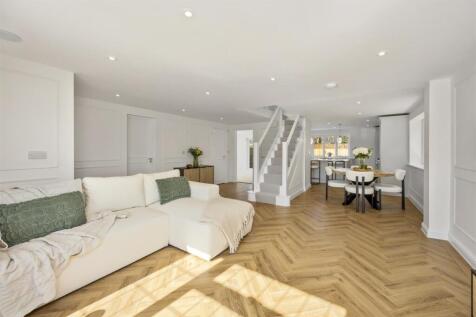 North Avenue, 9-016.JPG