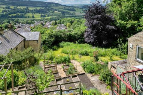 Rear Garden and woodlands