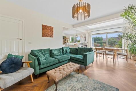 Kitchen/Dining/Living Room