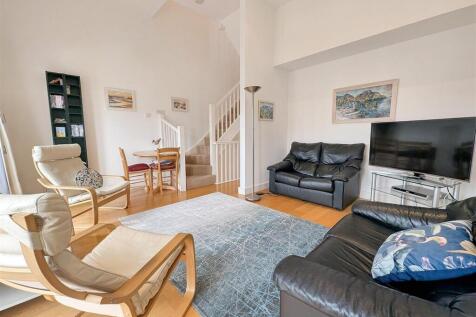 1st Floor Sitting Room