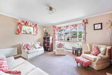 RUTHERWYKE CLOSE (4).jpg