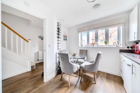 Kitchen/Breakfast Rm