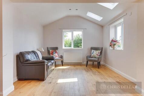 Campbell Close WM-25.jpg