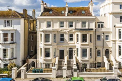 F7, Gilmour House -1.jpg