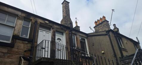 2 Bedroom Flat in KY2 5AU