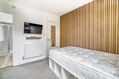 1 Bedroom House in SS2 5JH