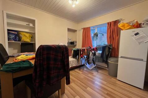 LOUNGE NEW 2.jpg