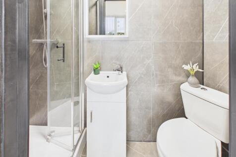 Room 6 Ensuite