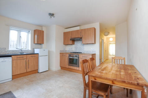 Living & Kitchen