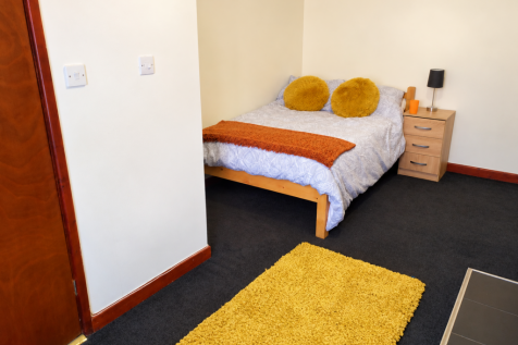 Flat in SO15 5BR