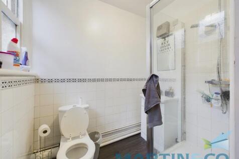 CAM01870G0-PR0156...