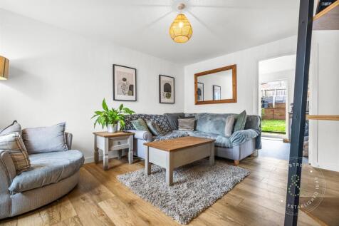 Ffordd Crabtree, St Ederyns, Cardiff (1).jpg