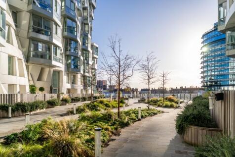 Apartment-601-Hol...