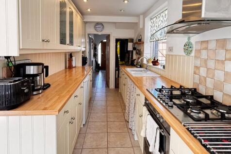 Kitchen 2