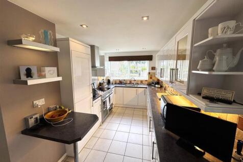 kitchen.jpeg