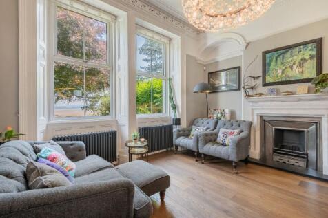 Sitting area (open planning)