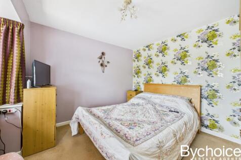 CAM05454G0-PR0045-STILL011